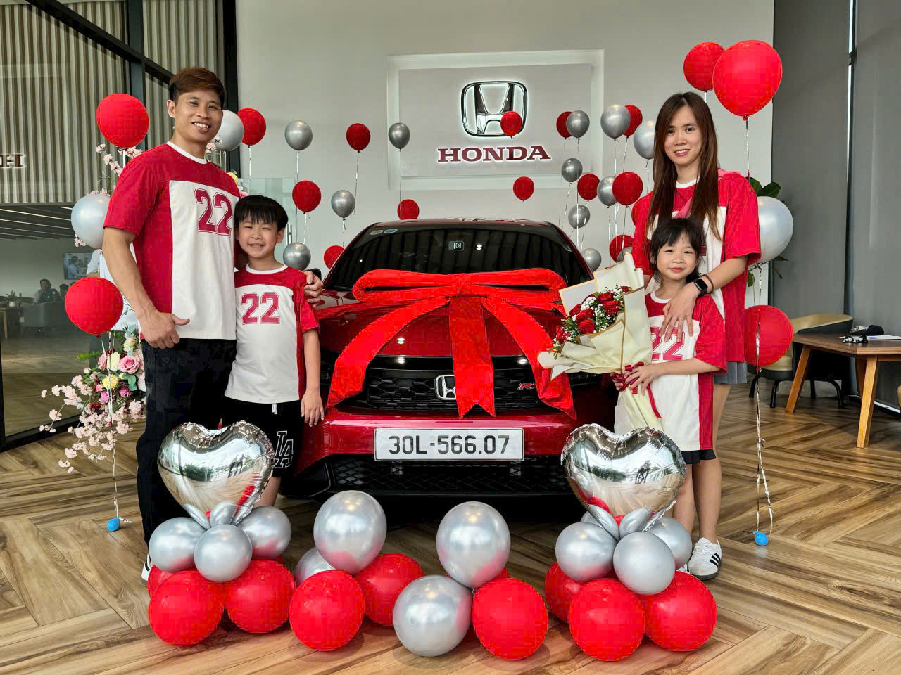 Anh Chị Tuấn Thanh